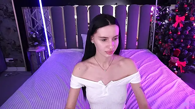 Snow_WhiteeeX élő XXX-chatje