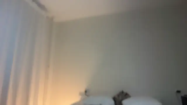 Milky___Way Adlı Modelin Canlı XXX Sohbeti