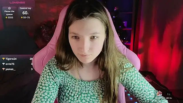 XXX chat uživo modela Mia_Myles