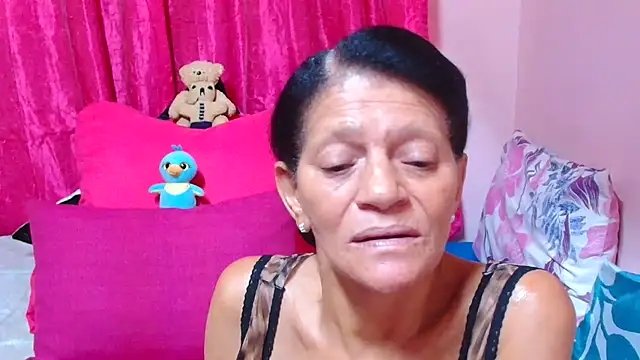 SLUTTYROXY: απευθείας συνομιλία ΧΧΧ