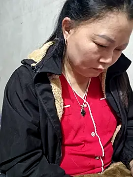 yoowwmr's Live XXX Chat