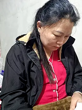 yoowwmr live XXX chat