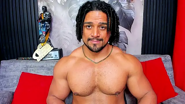 MikeEstevess live XXX chat