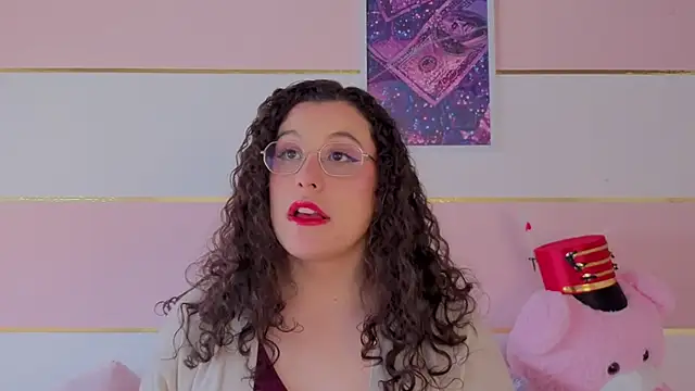 Charlotte__Miller: απευθείας συνομιλία ΧΧΧ