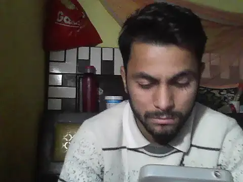 Chat +18 de Stubborndesiboy ao vivo