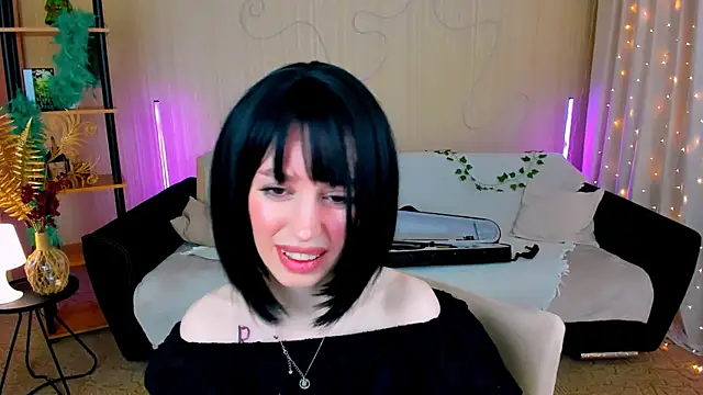 ChristinaConteeree 即時 XXX 聊天