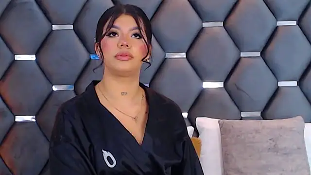 XXX chat uživo modela MelodyCarsson