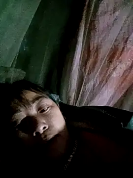 Minnakutew20's Live XXX Chat