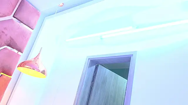 Leslie_Bussh_'s Live XXX Chat