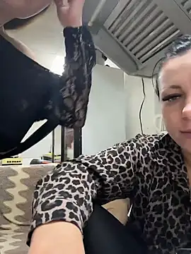 XXX chat uživo modela _Mila_Love