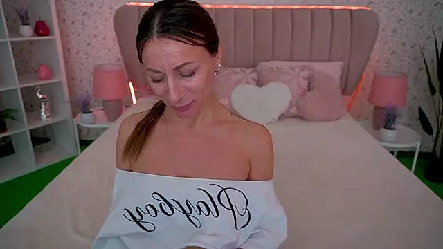 MirandaHobbs 即時 XXX 聊天