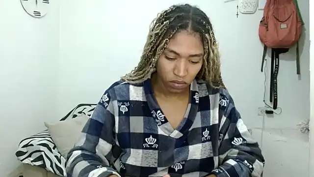 angelamarie1's Live XXX Chat