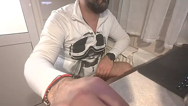 TARKAN1 即時 XXX 聊天