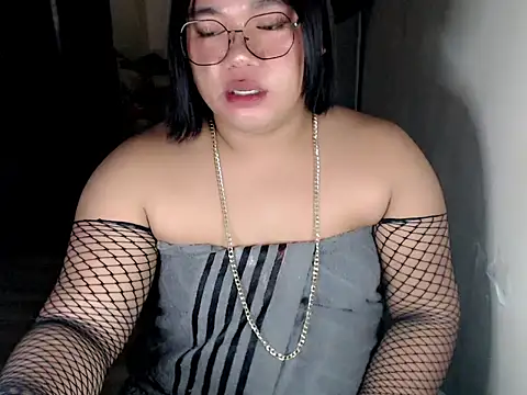 Iamyourdarkangelsucker Chat XXX in diretta