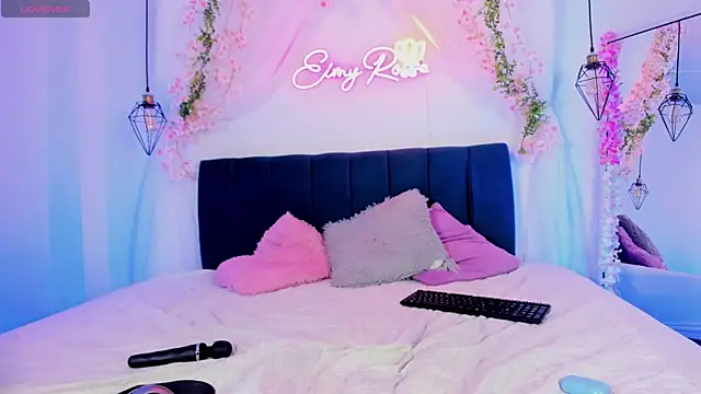 eimi_rosse18 élő XXX-chatje