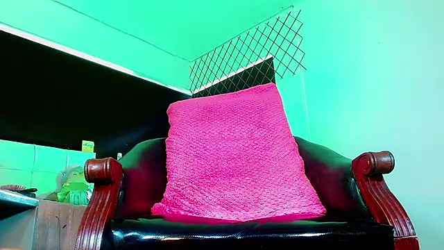 bellatrixx_69's Live XXX Chat