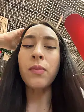 Holly_Play Live XXX-Chat