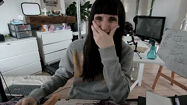 CeriseLapine's Live XXX Chat