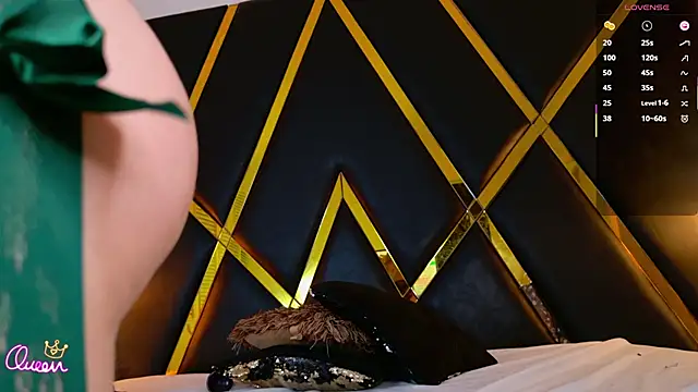 EmmaaCastro élő XXX-chatje