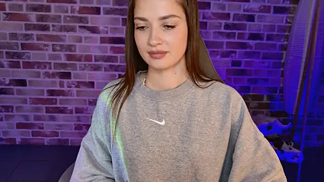 KiraVair's Live XXX Chat