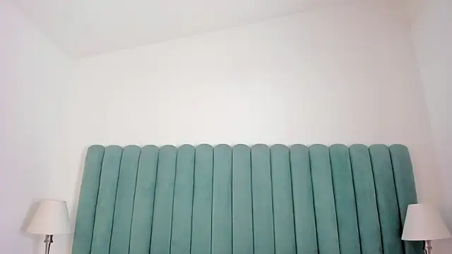 FrancescaSkuirt: онлайн-секс-чат