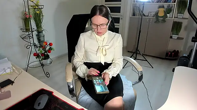 Vika73のライブXXXチャット