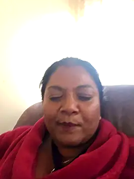 IndianDelia's Live XXX Chat