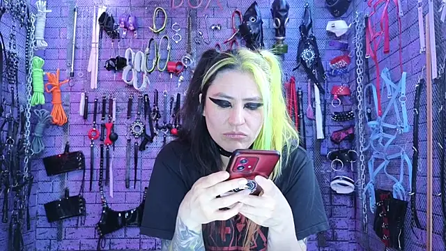 دردشة PANDORANEZZ الجنسية المباشرة