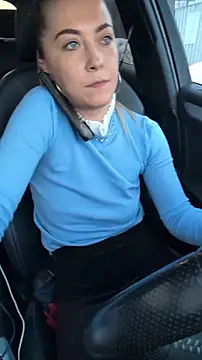 Risky_girl23's Live XXX Chat