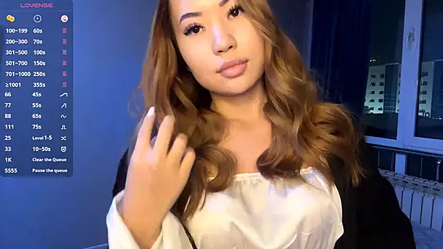 Ur_neighbor_KiraのライブXXXチャット