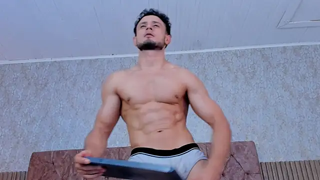 Chatroom XXX en direct de Adonys_Lewis_