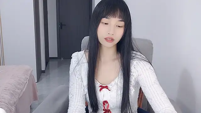 Lisa-3333's Live XXX Chat