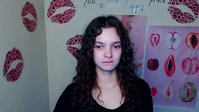 _SusieSu_'s Live XXX Chat