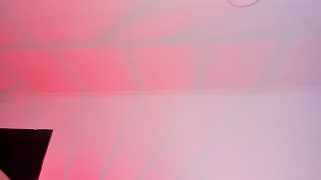 AmberiniHoffman élő XXX-chatje