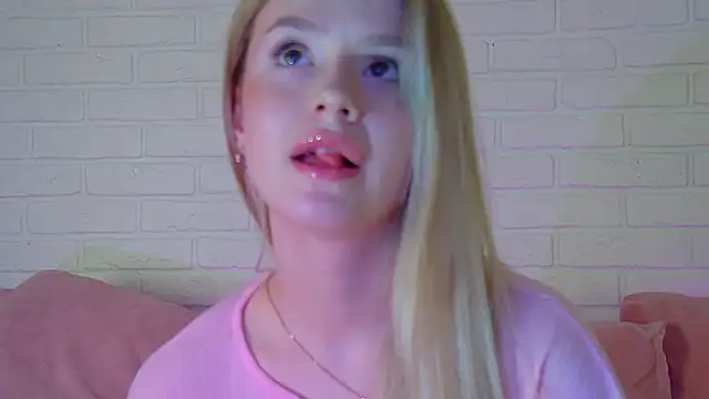 MilanaBalmain's Live XXX Chat