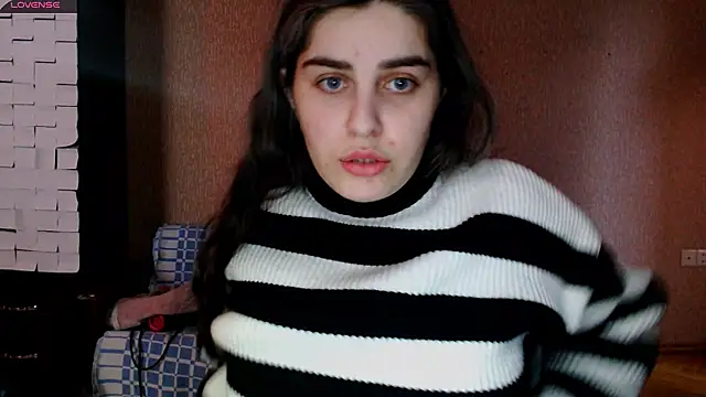 _Roselina_'s Live XXX Chat