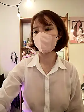 Chat XXX en directo de Emma_Linh