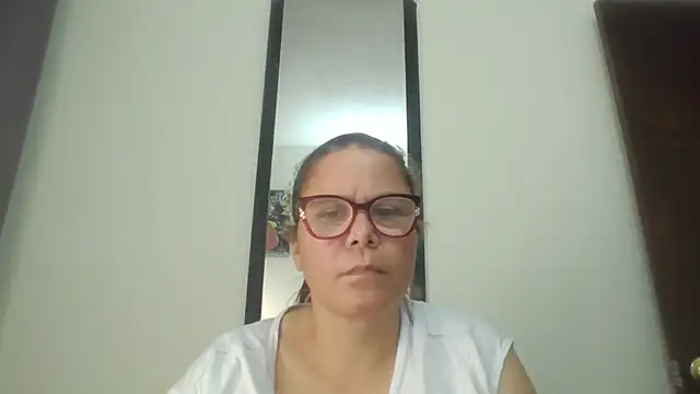 latinamaster élő XXX-chatje