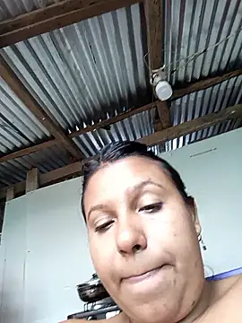 hotblack-2's Live XXX Chat