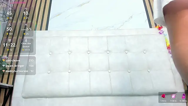 Nyra_18's Live XXX Chat