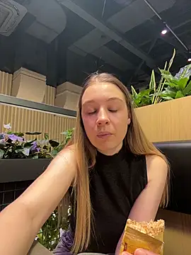 SashaCatt's Live XXX Chat