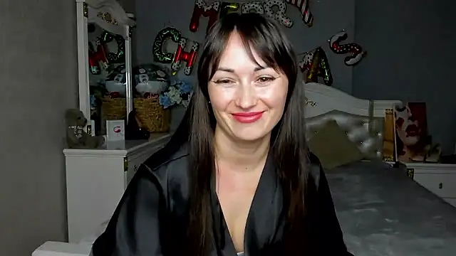 RosiAlina 现场XXX聊天