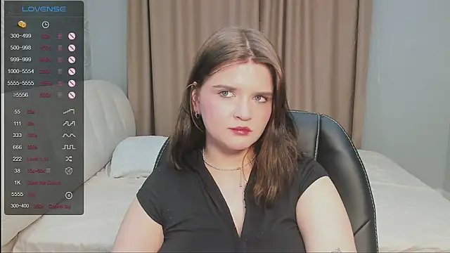 LanaTreades' Live XXX Chat