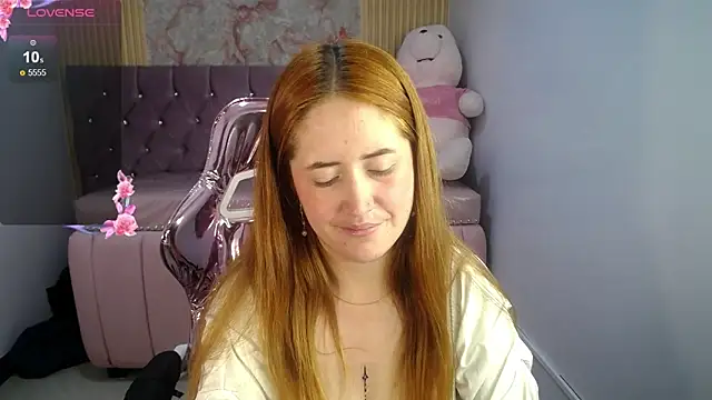 simonne_ch's Live XXX Chat