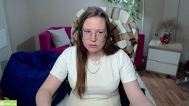 kuri_u's Live XXX Chat