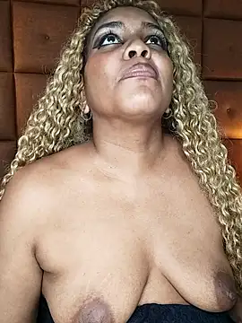 ELLA_KELLY: απευθείας συνομιλία ΧΧΧ