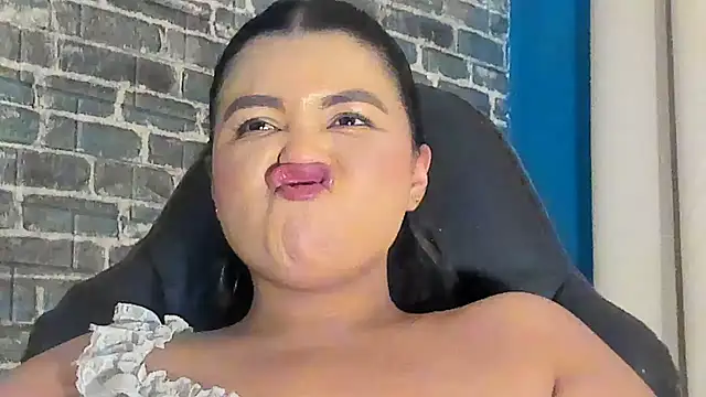 iam_samy_'s Live XXX Chat