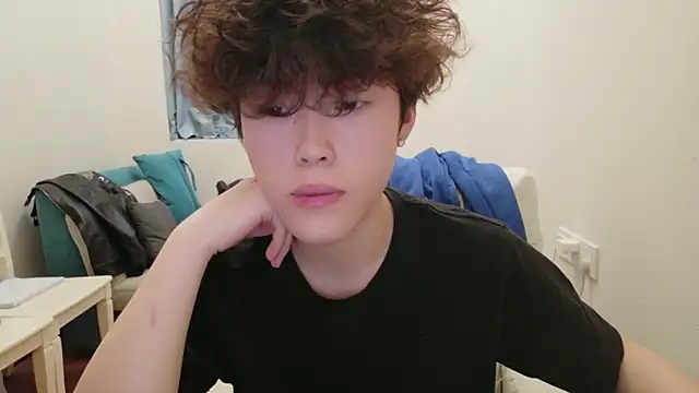 L1kuto 现场XXX聊天