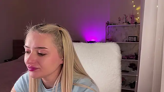 Luna_Lavande's Live XXX Chat