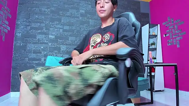 hansel_yesid28's Webcam Show